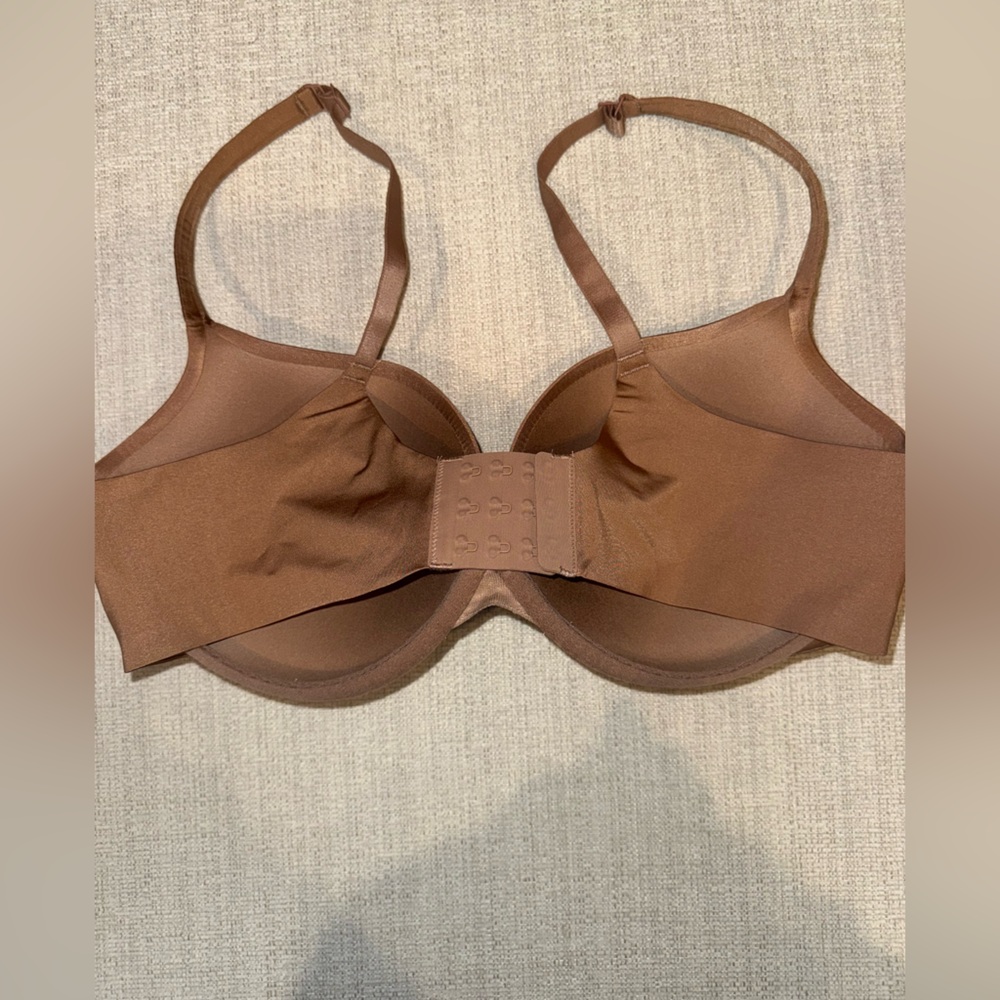 Skims Ultimate Teardrop Underwire Push-Up Bra View 2